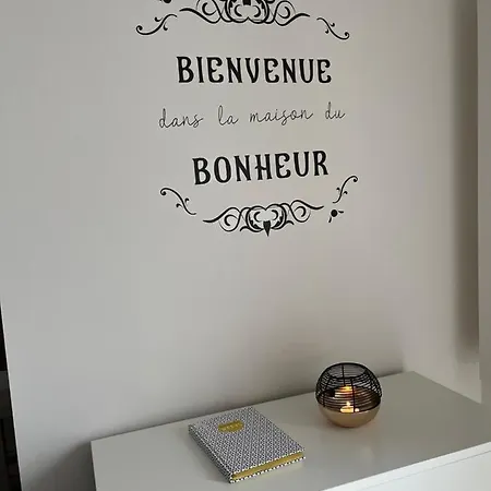 Chez Charly Et Milo - La Maison Du Bonheur * Somme-Leuze